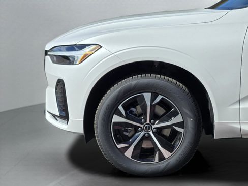 New 2026 Volvo XC60 B5 Core AWD/4WD image 27