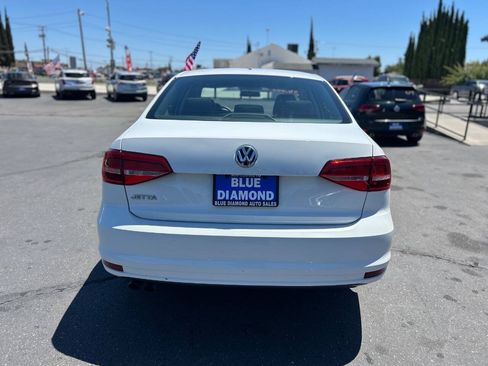 Used 2015 Volkswagen Jetta S FWD image 5