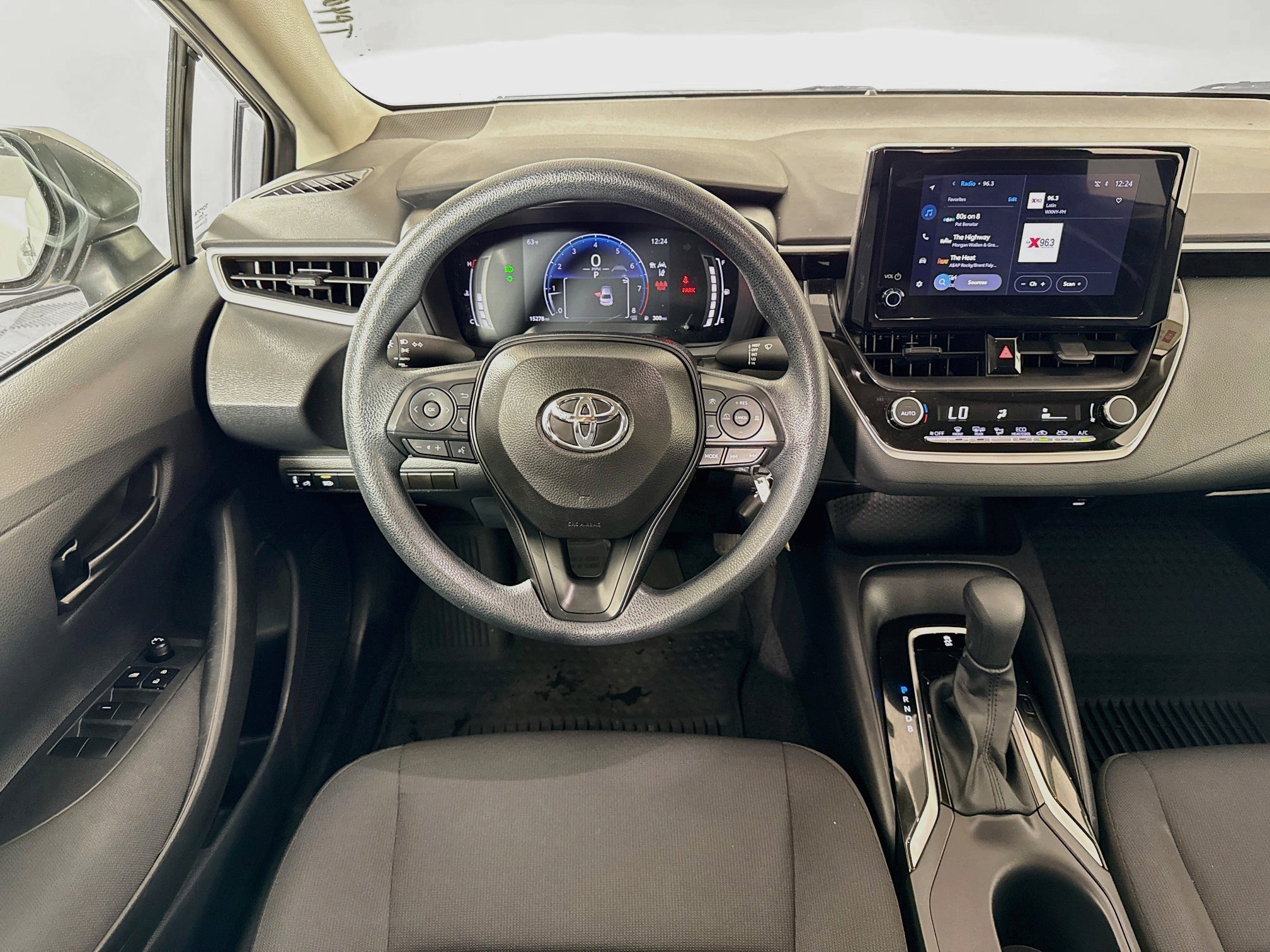 Certified 2026 Toyota Corolla LE FWD image 22