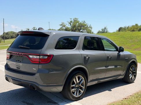Used 2022 Dodge Durango R/T w/ Tow 'N Go Package AWD/4WD image 2