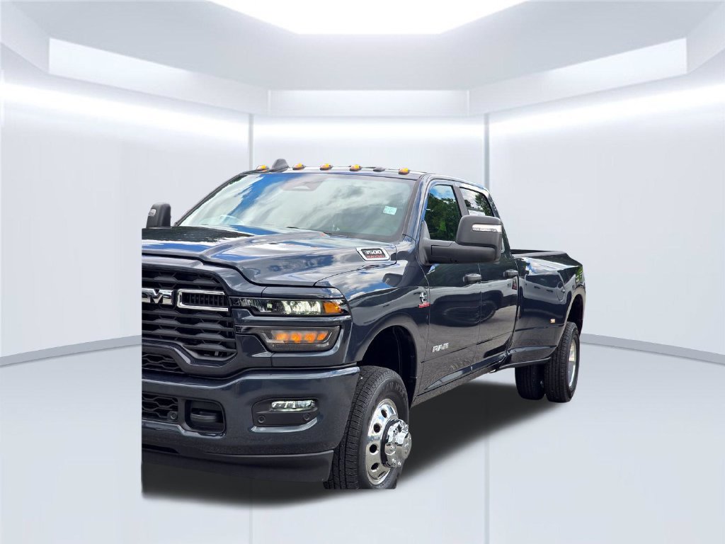 New 2026 RAM 3500 Big Horn AWD/4WD image 42