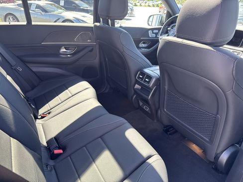 Certified 2025 Mercedes-Benz GLE 450e 4MATIC w/ Driver Assistance Package image 13