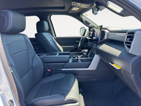 New 2026 Toyota Tundra Limited AWD/4WD image 18