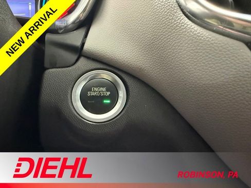 Used 2021 Chevrolet Equinox LT image 27