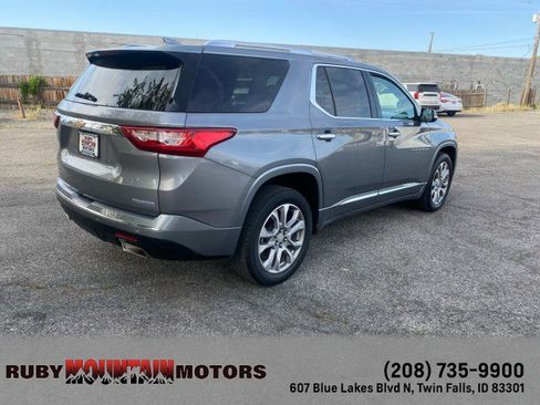 Used 2020 Chevrolet Traverse Premier AWD/4WD image 7