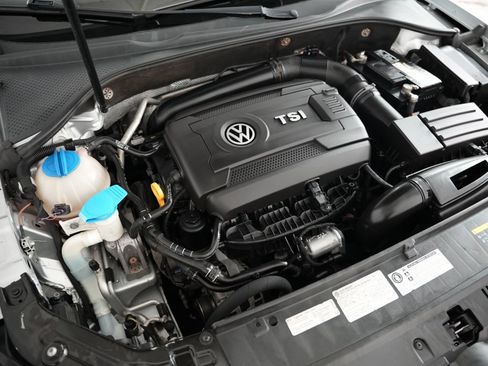 Used 2015 Volkswagen Passat 1.8T Limited Edition FWD image 47