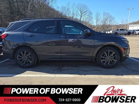 Used 2023 Chevrolet Equinox RS image 4