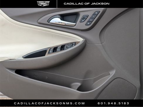 Used 2024 Chevrolet Malibu LT image 18