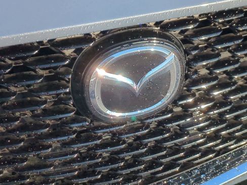 New 2026 MAZDA MAZDA3 Hatchback w/Premium Plus Pkg image 10