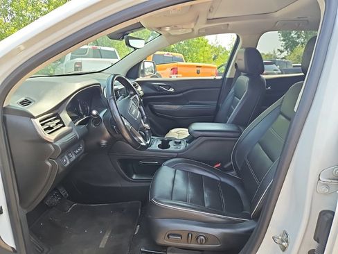 Used 2020 GMC Acadia Denali w/ GMC Pro Grade Package AWD/4WD image 12