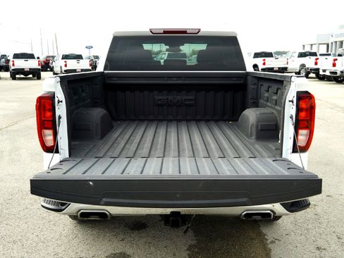 Used 2024 GMC Sierra 1500 SLE image 33