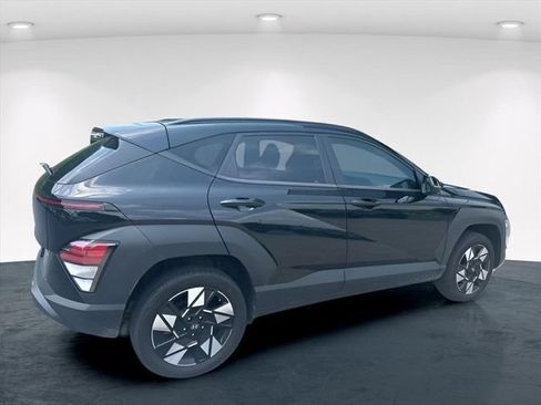 Used 2025 Hyundai Kona SEL AWD/4WD image 10