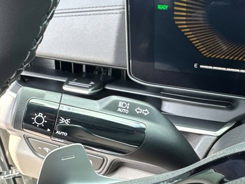 New 2026 Kia Carnival EX image 29