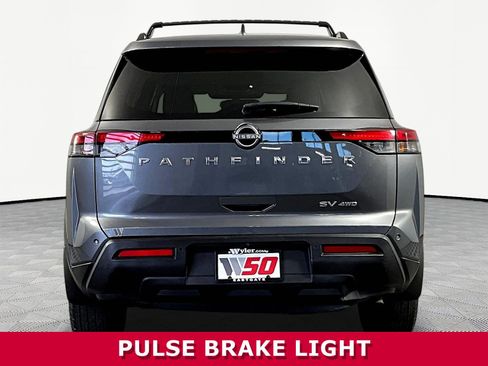 Used 2022 Nissan Pathfinder SV w/ Cargo Package AWD/4WD image 5