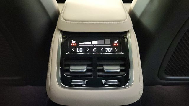 New 2026 Volvo XC90 T8 Plus w/ Protection Package AWD/4WD image 32