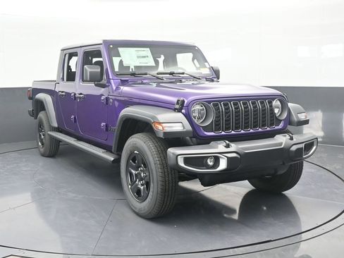 New 2026 Jeep Gladiator Sport image 9