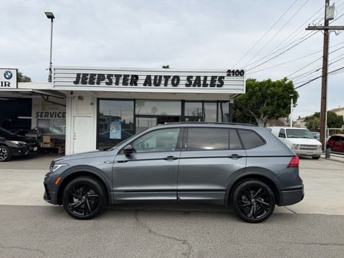 Used 2023 Volkswagen Tiguan SE R-Line FWD image 7