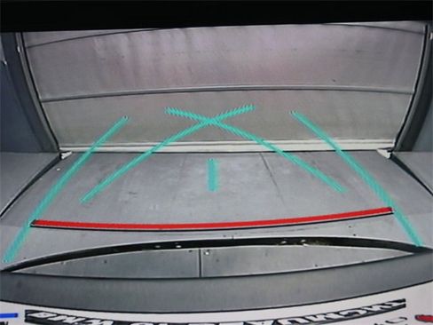 Used 2022 Toyota Camry XSE w/ Cold Weather Package image 7