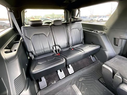 Used 2021 Ford Expedition Max Limited image 23