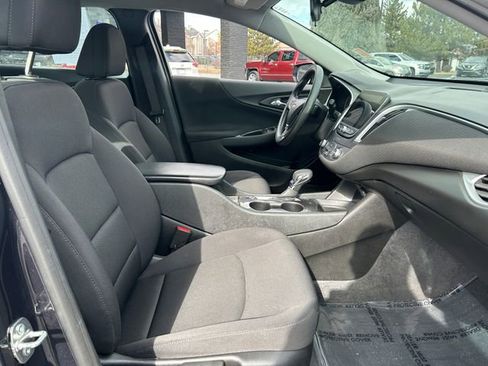 Used 2023 Chevrolet Malibu LS FWD image 32