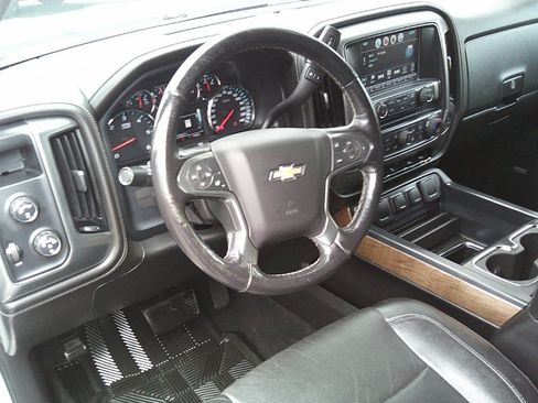 Used 2017 Chevrolet Silverado 1500 LTZ w/ Sport Package AWD/4WD image 13