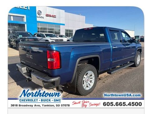 Used 2015 GMC Sierra 1500 SLT w/ SLT Crew Cab Value Package AWD/4WD image 33