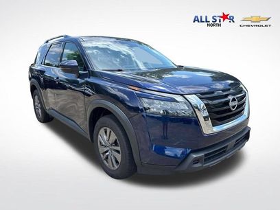 Used 2025 Nissan Pathfinder SV