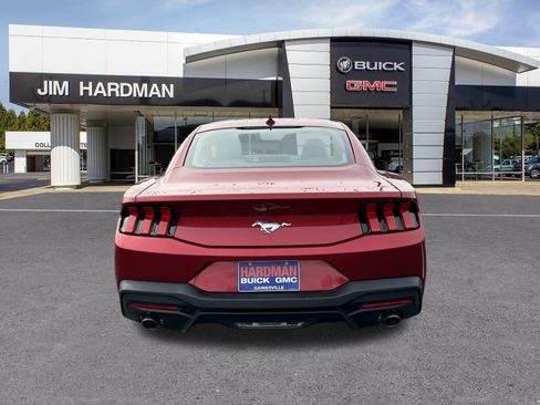 Used 2024 Ford Mustang Coupe image 6