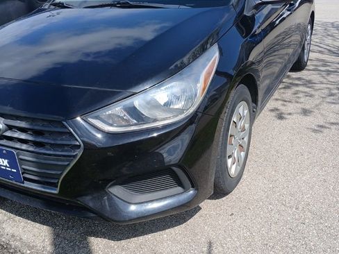 Used 2018 Hyundai Accent SE image 1