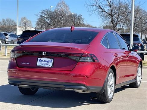 Certified 2025 Honda Accord LX image 4