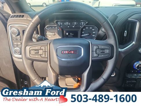 Used 2022 GMC Sierra 1500 AT4 w/ AT4 Premium Package AWD/4WD image 22