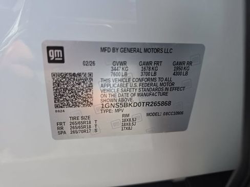 New 2026 Chevrolet Suburban LS w/ Max Trailering Package RWD image 36