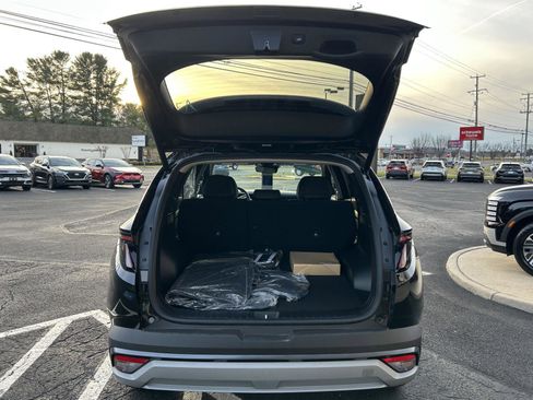 Certified 2025 Hyundai Tucson SEL image 6