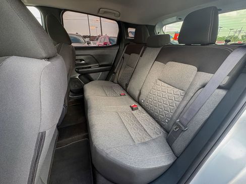 Used 2025 Nissan Kicks SV AWD/4WD image 23