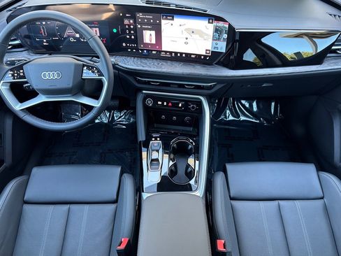 New 2025 Audi Q5 Premium Plus image 10