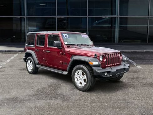 Used 2022 Jeep Wrangler Unlimited Sport AWD/4WD image 7