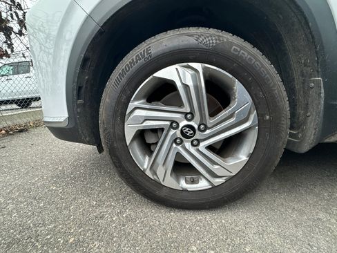 Used 2022 Hyundai Santa Fe SEL w/ Cargo Package image 7