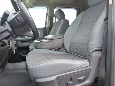 Used 2017 RAM 1500 Big Horn AWD/4WD image 12