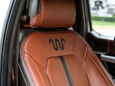Used 2019 Ford F450 King Ranch w/ King Ranch Ultimate Package AWD/4WD image 40