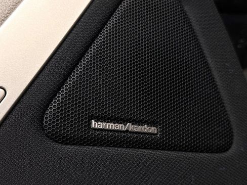 Used 2024 BMW iX xDrive50 w/ Premium Package image 6