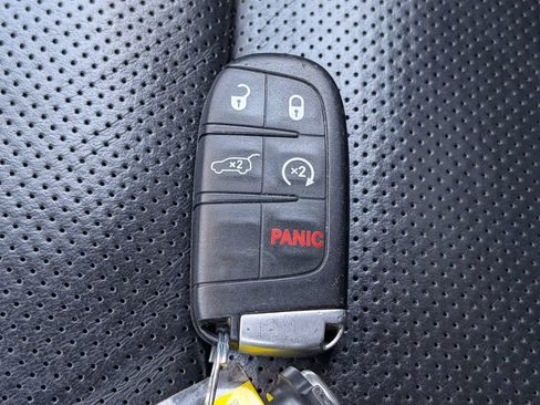 Used 2024 Dodge Durango GT AWD/4WD image 32
