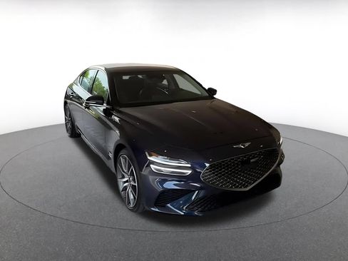 Used 2026 Genesis G70 2.5T RWD image 3