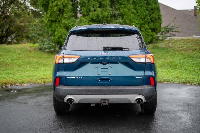 Used 2020 Ford Escape Titanium AWD/4WD image 6
