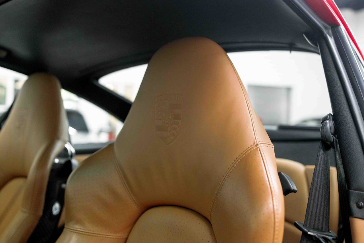 Used 1998 Porsche 911 Carrera 4S AWD/4WD image 41