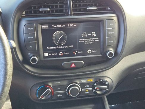 Used 2024 Kia Soul LX w/ Option Group 015 image 26