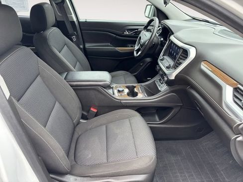 Used 2022 GMC Acadia SLE w/ GMC Pro Grade Package AWD/4WD image 15