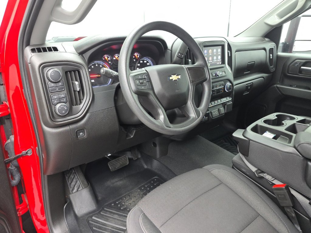 Used 2024 Chevrolet Silverado 2500 Custom w/ Custom Value Package AWD/4WD image 11