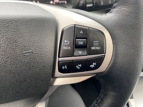 Certified 2022 Ford Explorer XLT w/ Equipment Group 202A image 69