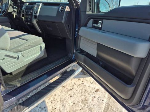 Used 2012 Ford F150 XLT w/ XLT Chrome Pkg image 10