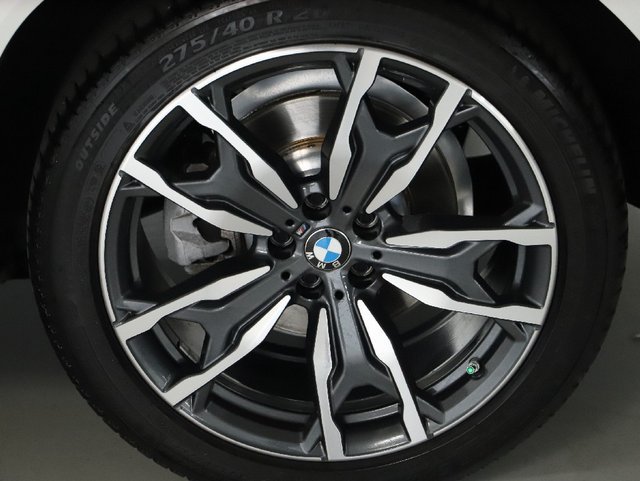 Used 2024 BMW X4 xDrive30i w/ M Sport Package AWD/4WD image 39